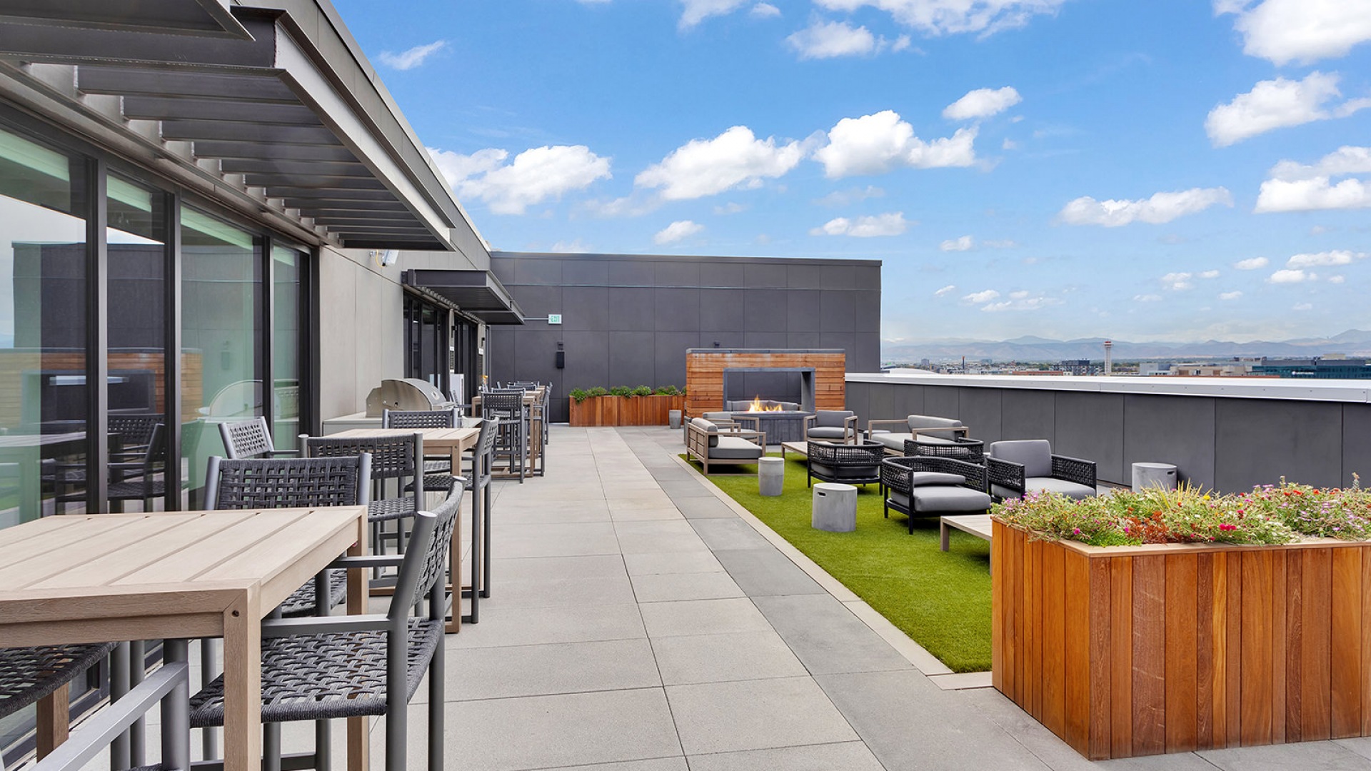 Rooftop Lounge Rooftop Lounge